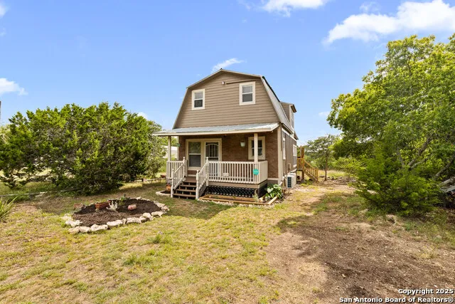 1698 Sorrel Creek Canyon Lake, TX 78133