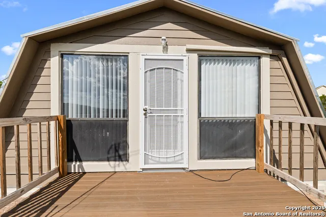 1698 Sorrel Creek Canyon Lake, TX 78133