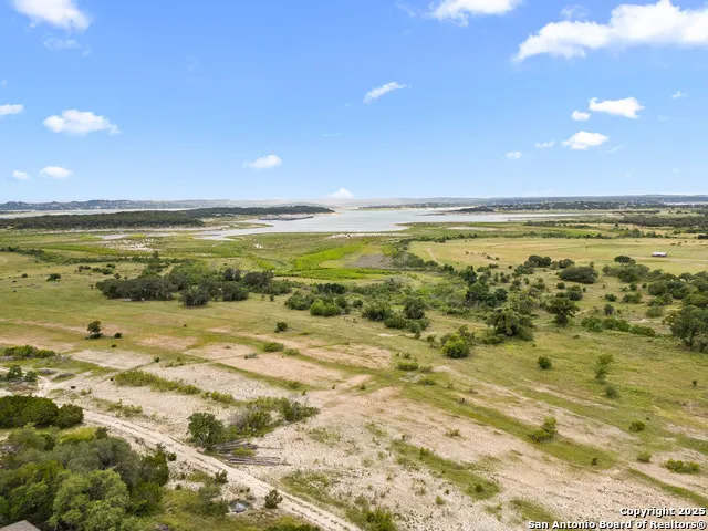 1698 Sorrel Creek Canyon Lake, TX 78133