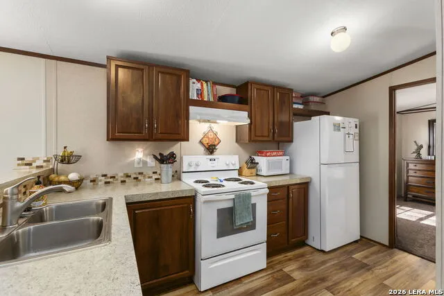 526 Pr 1512 Bandera, TX 78003