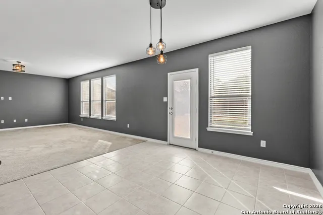 8239 Phantom Fld San Antonio, TX 78253