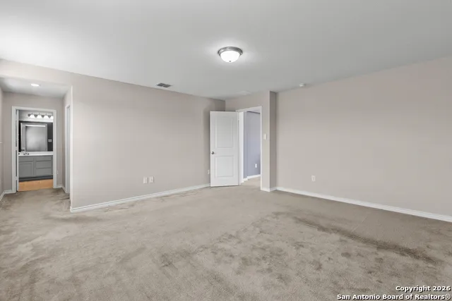 8239 Phantom Fld San Antonio, TX 78253
