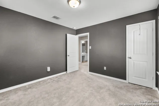 8239 Phantom Fld San Antonio, TX 78253