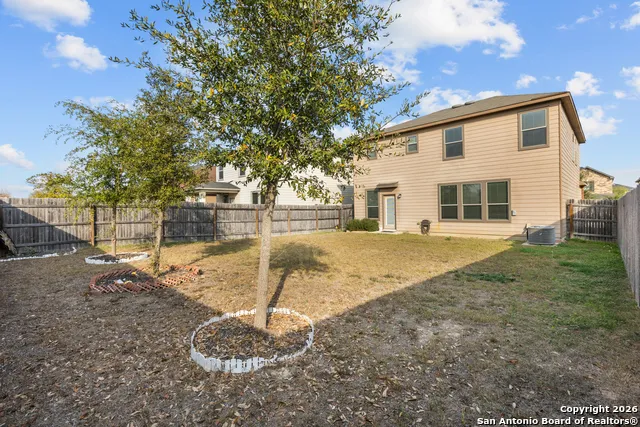 8239 Phantom Fld San Antonio, TX 78253