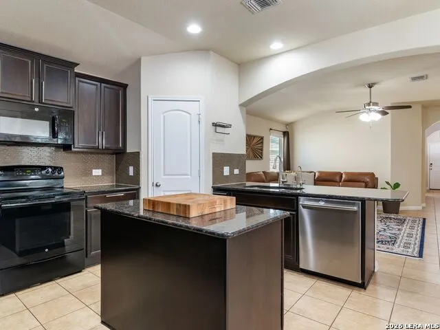 2231 Westover New Braunfels, TX 78130
