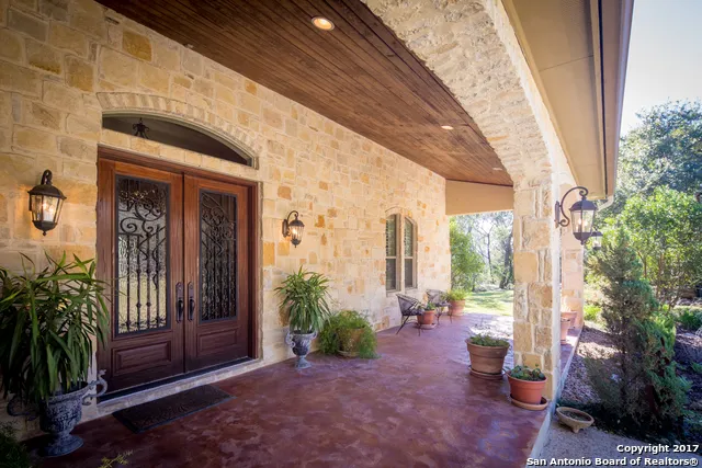133 MARIPOSA LOOP New Braunfels, TX 78132
