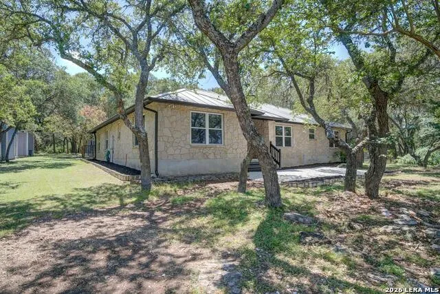310 remington dr Bergheim, TX 78004