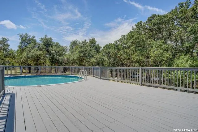 310 remington dr Bergheim, TX 78004
