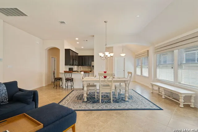28450 WILLIS RNCH San Antonio, TX 78260