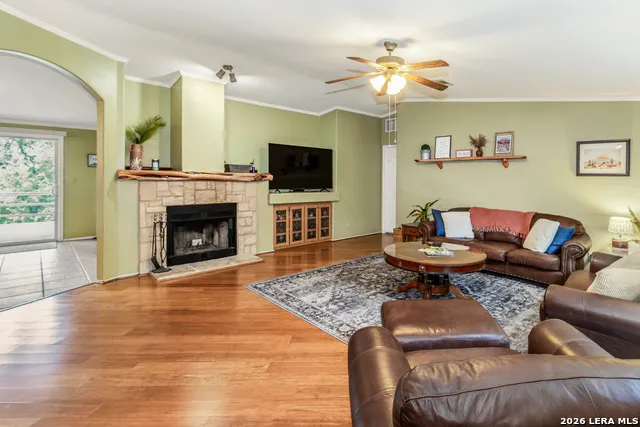 23942 us highway 83 Concan, TX 78838