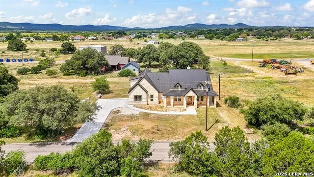 1438 Bottle Springs Rd Bandera, TX 78003