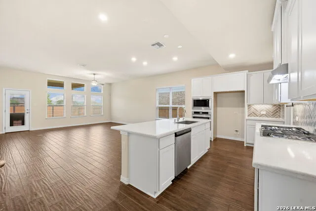 1708 Kneupper Farm New Braunfels, TX 78132