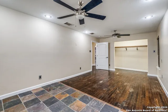 419 Moursund Blvd San Antonio, TX 78221