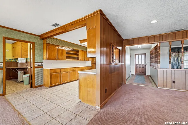 25 Labus Ln Floresville, TX 78114