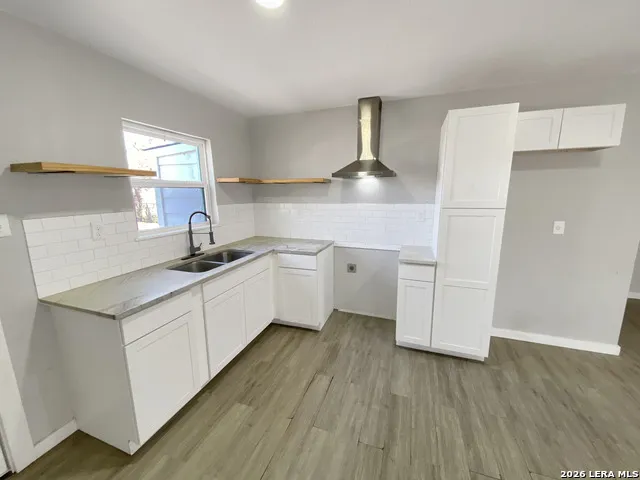 5423 Indian Desert San Antonio, TX 78242