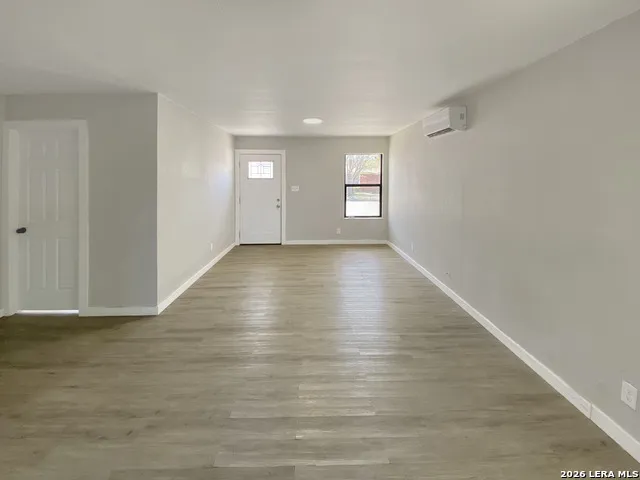 5423 Indian Desert San Antonio, TX 78242