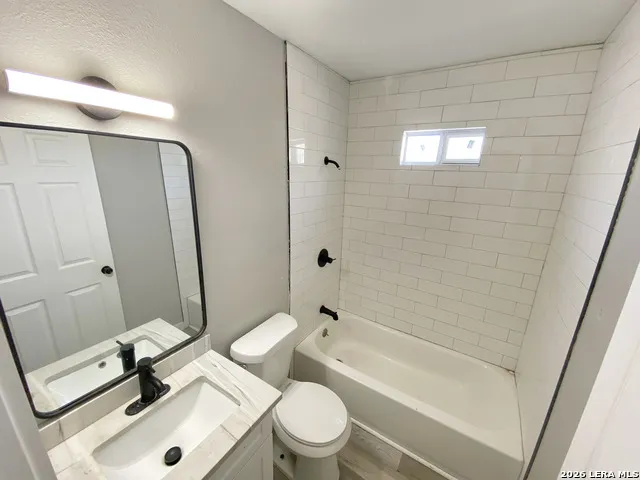 5423 Indian Desert San Antonio, TX 78242