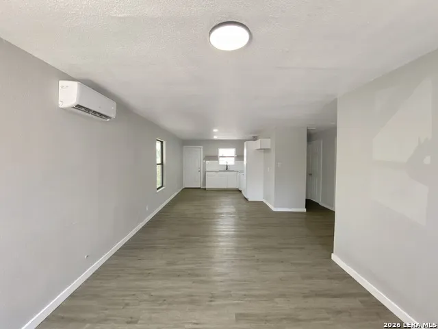 5423 Indian Desert San Antonio, TX 78242