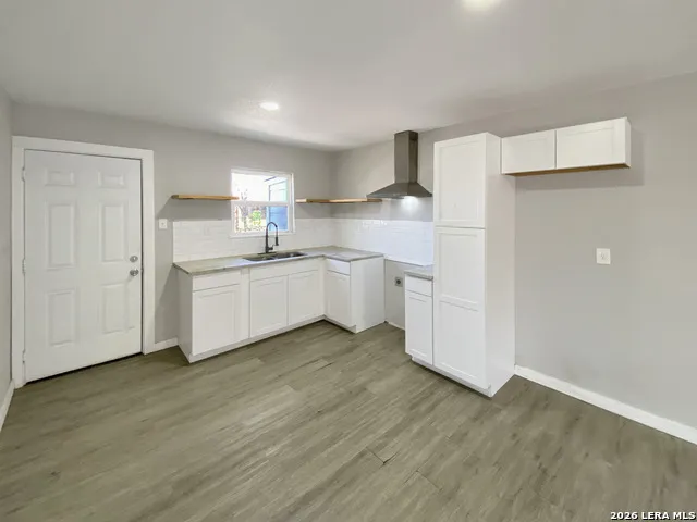 5423 Indian Desert San Antonio, TX 78242