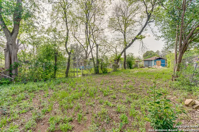 423 Hazel San Antonio, TX 78207