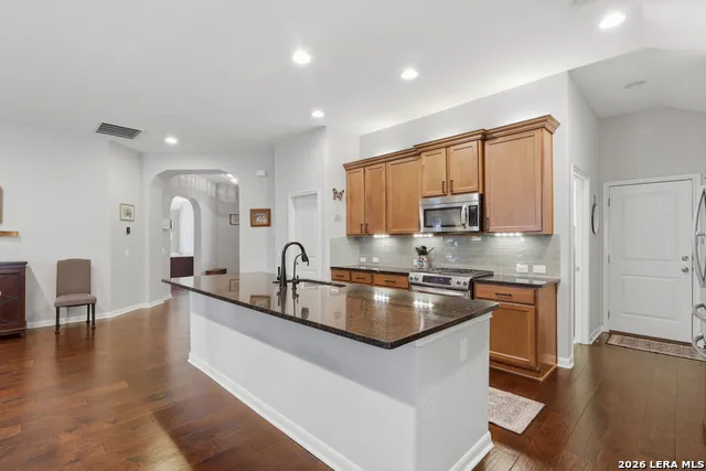 11423 Wake Robin San Antonio, TX 78253