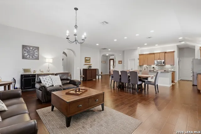 11423 Wake Robin San Antonio, TX 78253