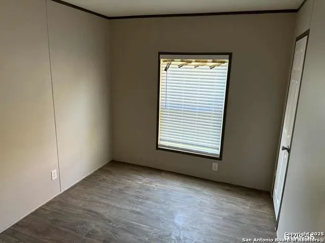 131 Shoshoni Smithville, TX 78957