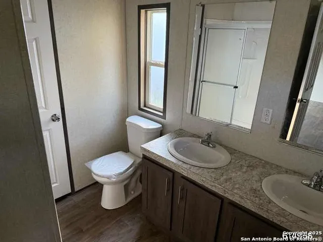 131 Shoshoni Smithville, TX 78957