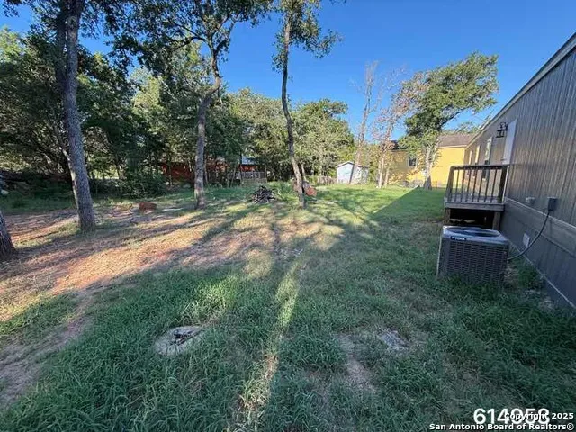 131 Shoshoni Smithville, TX 78957