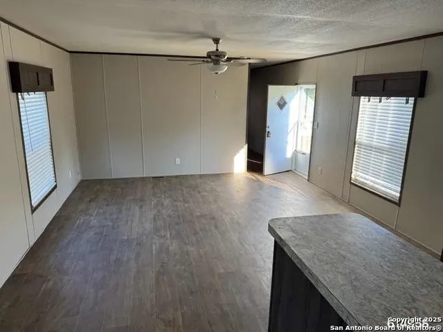 131 Shoshoni Smithville, TX 78957