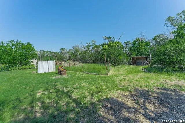 143 WATERMAN LN Pipe Creek, TX 78063