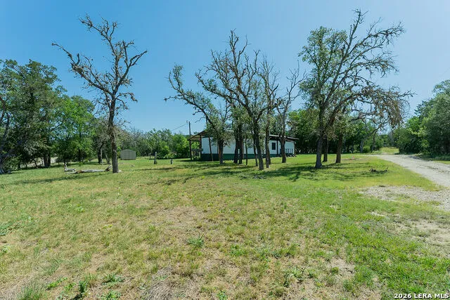 143 WATERMAN LN Pipe Creek, TX 78063