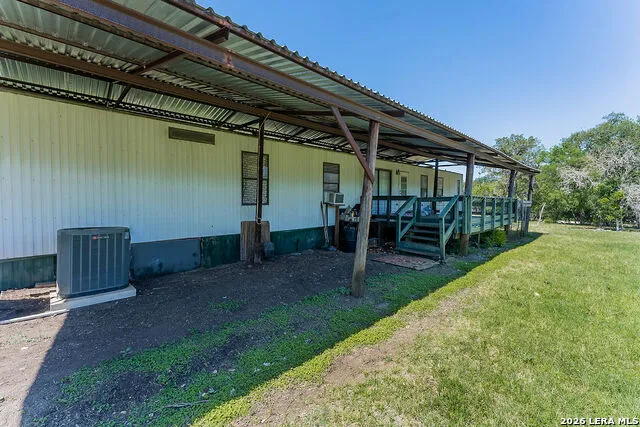 143 WATERMAN LN Pipe Creek, TX 78063