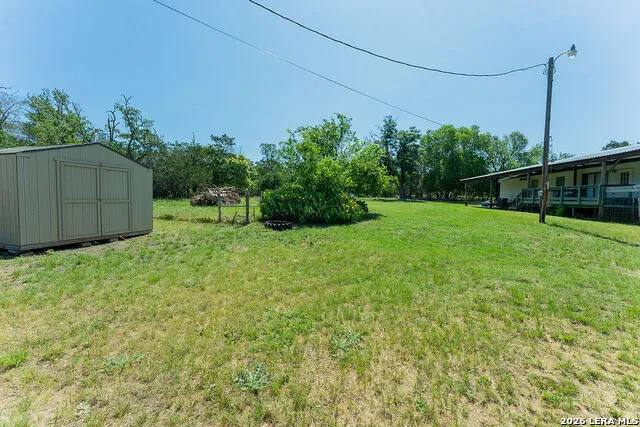 143 WATERMAN LN Pipe Creek, TX 78063