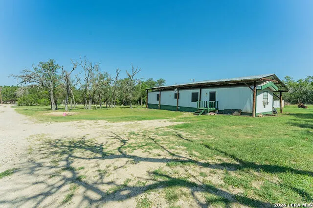 143 WATERMAN LN Pipe Creek, TX 78063