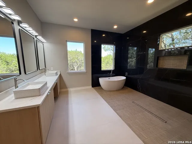 189 Mustang Lane Spring Branch, TX 78070