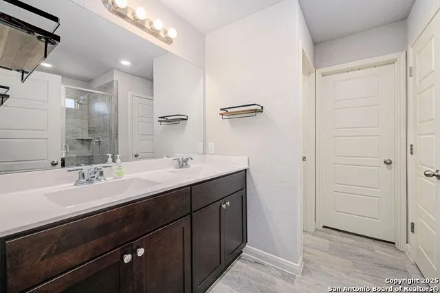 1932 Colonial New Braunfels, TX 78130