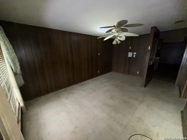 650 FLEMING ST San Antonio, TX 78211