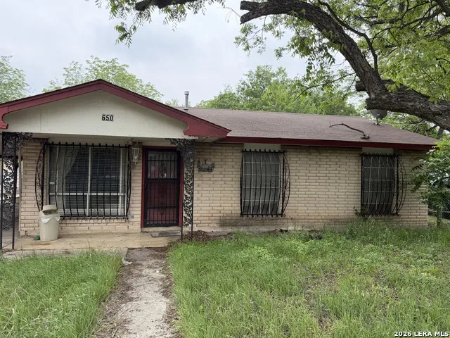 650 FLEMING ST San Antonio, TX 78211