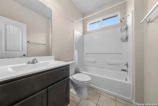 1351 Fall Cover New Braunfels, TX 78130