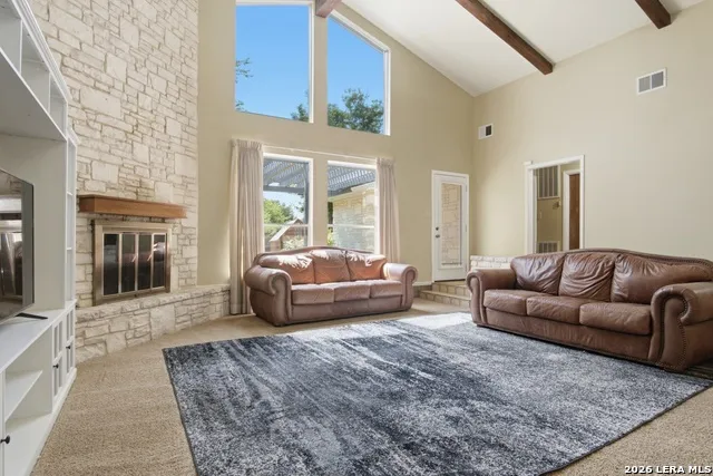 202 Azalea Trl Boerne, TX 78006