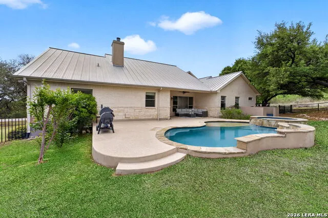 123 GROSBEAK DR Spring Branch, TX 78070