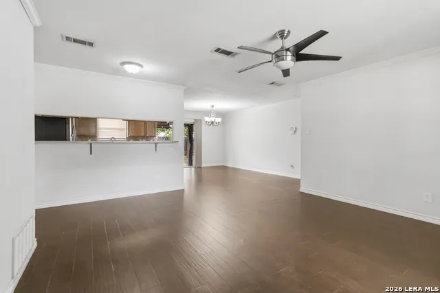 7619 PIPERS SWAN ST San Antonio, TX 78251