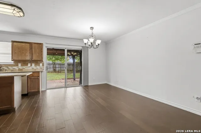 7619 PIPERS SWAN ST San Antonio, TX 78251
