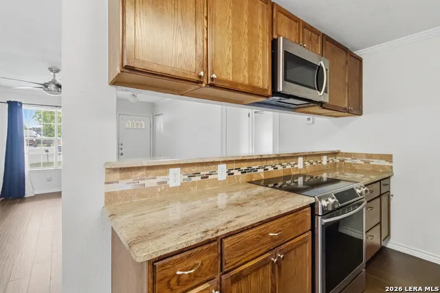 7619 PIPERS SWAN ST San Antonio, TX 78251