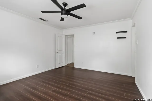 7619 PIPERS SWAN ST San Antonio, TX 78251