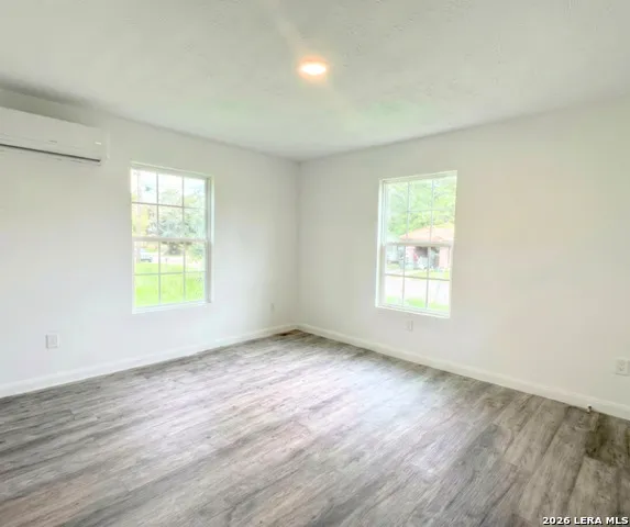 209 Burke St Beeville, TX 78102