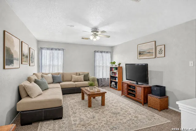 8327 Davis Cavern San Antonio, TX 78254