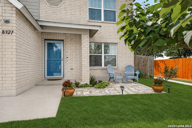 8327 Davis Cavern San Antonio, TX 78254