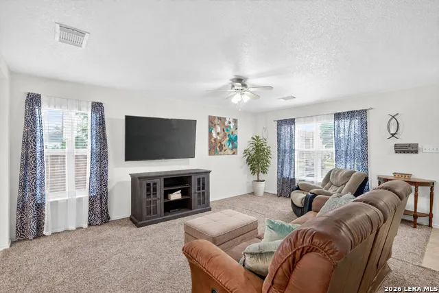 8327 Davis Cavern San Antonio, TX 78254